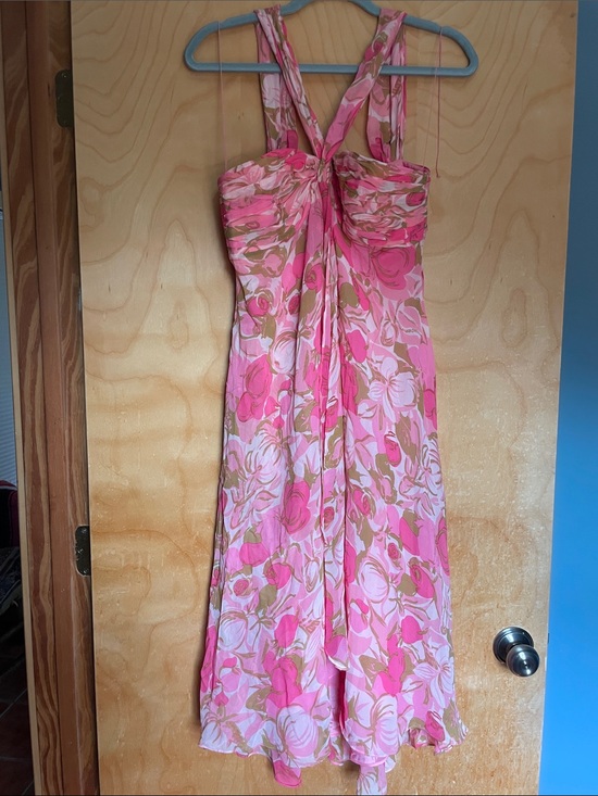 Maggy London Dresses & Skirts - Maggy London Pink Floral Maxi Dress